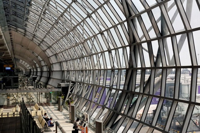 6 Cara Memotret Bangunan Super Gede