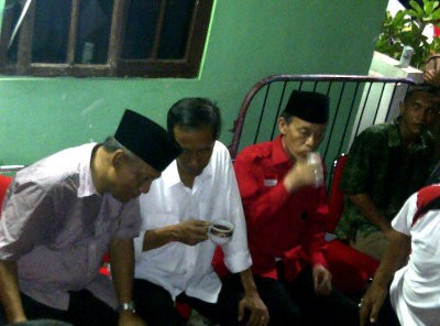 Jokowi Blusukan ke Perkampungan Warga di Kota Probolinggo