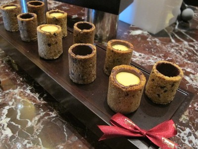 Kreasi Cookie Shot Hadir di The Ritz-Carlton Jakarta