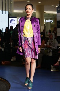 Barli Asmara Colors of Garut. Fashion Nation 2014 Vivacious and Vigorous at Senayan City. Jakarta. [Foto: Mohammad Abduh/Wolipop]