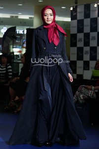 Norma Moi Equestrian. Fashion Nation 2014 Vivacious and Vigorous at Senayan City. Jakarta. [Foto: Mohammad Abduh/Wolipop]