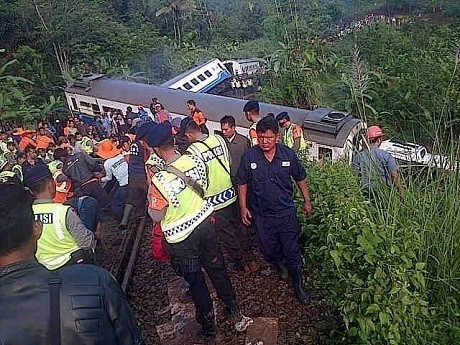 2 WN Prancis Korban Luka KA Malabar Dirujuk ke RSU Santosa Bandung