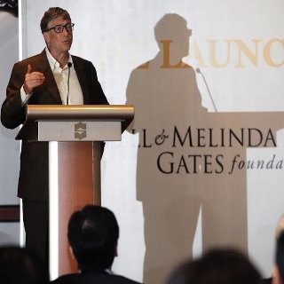 Kesan 2 Menteri Terhadap Bill Gates yang Dermawan