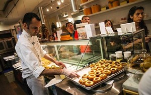 Waduh! Dominique Ansel Bakery Ditutup Oleh Petugas Kesehatan