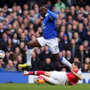 Everton Hantam Arsenal 3-0