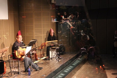 Ketika Sajak Penyair Minang Dijadikan Tembang