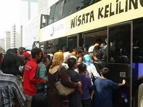 Disemprot Ahok, Ini Tanggapan Weichai Soal Bus Tingkatnya
