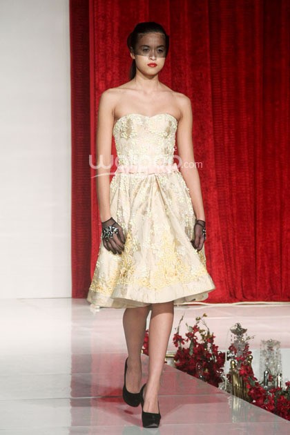 Andreas Odang Once Upon a Dream. Bazaar Bridal Week 2014. Bazaar Wedding Exhibition 2014 It Take Two to Tango at Grand Ballroom Ritz-Carlton. Pasific Place. Jakarta. [Foto: Mohammad Abduh/Wolipop]