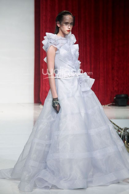 Andreas Odang Once Upon a Dream. Bazaar Bridal Week 2014. Bazaar Wedding Exhibition 2014 It Take Two to Tango at Grand Ballroom Ritz-Carlton. Pasific Place. Jakarta. [Foto: Mohammad Abduh/Wolipop]