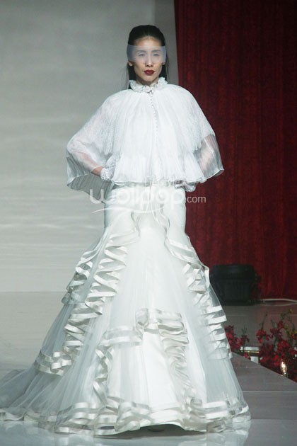 Andreas Odang Once Upon a Dream. Bazaar Bridal Week 2014. Bazaar Wedding Exhibition 2014 It Take Two to Tango at Grand Ballroom Ritz-Carlton. Pasific Place. Jakarta. [Foto: Mohammad Abduh/Wolipop]