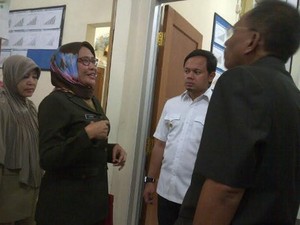 Blusukan ke Pasar dan Puskesmas, Bima Arya Bawa Camat dan Kepala Dinas