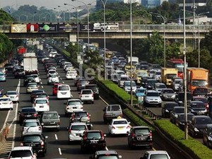 Lihat Jalan Tol, Apa Motor Bikin Macet?