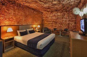 5 Hotel Unik di Dalam Gua