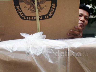 TPS Terima Logistik Pemilu