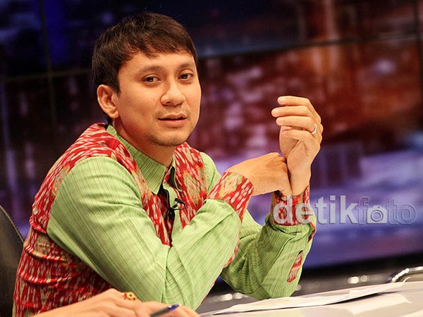 Ketika Vincent Gantikan Komeng di Tatap Mata