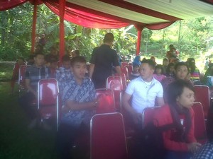 TPS Prabowo Didominasi Warna Merah Putih