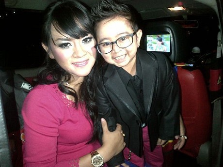 Daus Mini Tak Ingin Hadiri Sidang Cerai