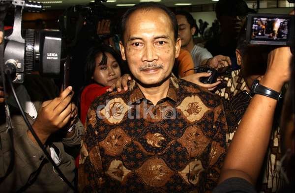 Budi Mulya Akui Terima Rp 1 M dari Robert, Tapi untuk Eksekusi Tanah