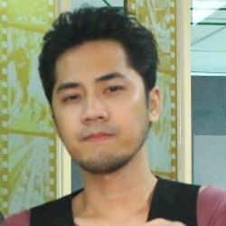 Cerita Gema, Pengganti Uki NOAH di Astoria
