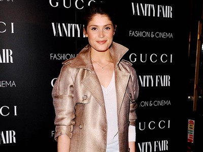 Coat Metalik Gemma Arterton
