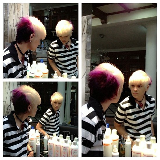 Rambut Pirang dan Ungu Mita The Virgin, Yay or Nay?