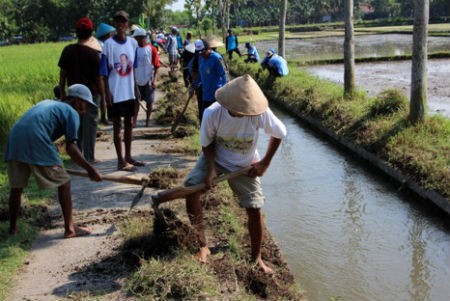 Peringatan HUT ke-1 Gerakan Irigasi Bersih