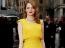 Wow, Cantiknya Emma Stone Bergaun Kuning
