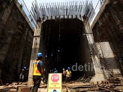 Pintu Air Manggarai Direnovasi
