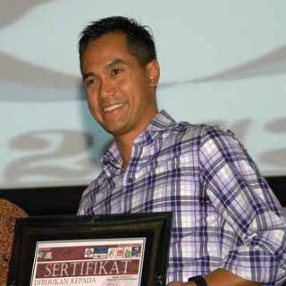 Pasar Saham Anjlok Pasca Pileg, Ini Kata Anindya Bakrie