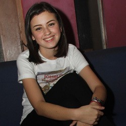 Kimberly Ryder Suka Cowok Humoris