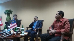 Jokowi dan Puan Akan Dampingi Megawati Bertemu Mahathir Mohamad