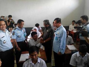 Mendikbud Sidak UN Paket C di Lapas Anak Tangerang
