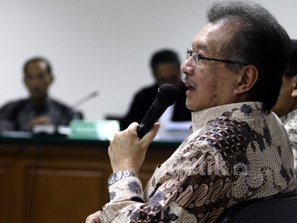 Halim Alamsyah Bersaksi di Sidang Century