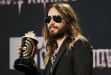 Jared Leto Raih MTV Movie Awards