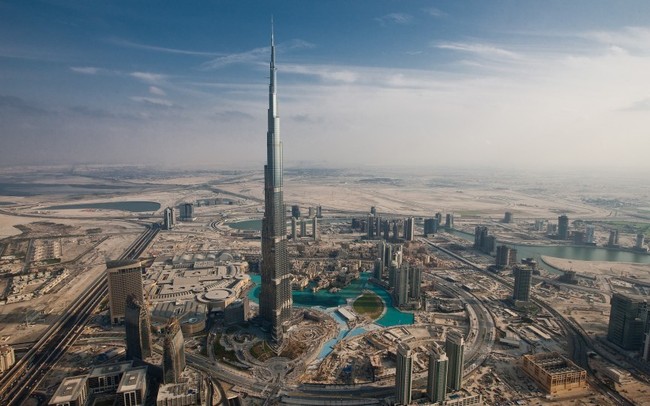 Sisi Gelap Gemerlapnya Ekonomi Dubai