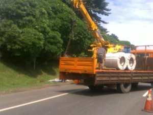 Ada Dua Kecelakaan di Tol Cikampek, Lalin Macet 15 Kilometer