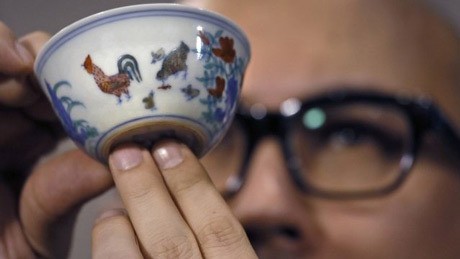 Cangkir Mungil Dinasti Ming Pecahkan Rekor Lelang Senilai Rp 413 Miliar