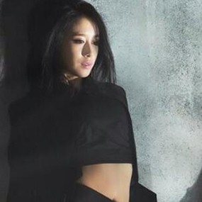 Serba Hitam, Jiyeon T-Ara Seksi di Teaser Debut Solo