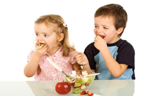 Biasakan Anak Ngemil Sehat dengan Konsumsi Susu dan Kacang