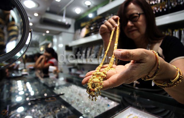 Emas Masih Masih Terus Diburu Orang Tiongkok