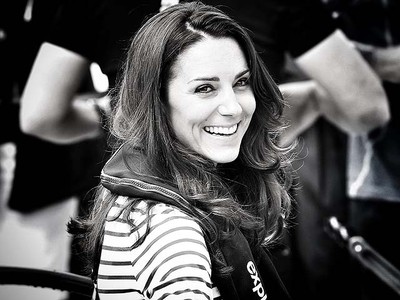 Mengintip Kegiatan Kate Middleton Dalam Foto Hitam Putih