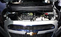 Mesin 1.500cc ini sanggup melontarkan tenaga 109 Ps pada 6.000 rom dan torsi 142 Nm pada 3.000 rpm.     