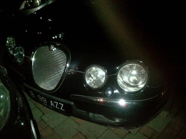 KPK Sita Jaguar atas Nama Airin Terkait Pencucian Uang Wawan