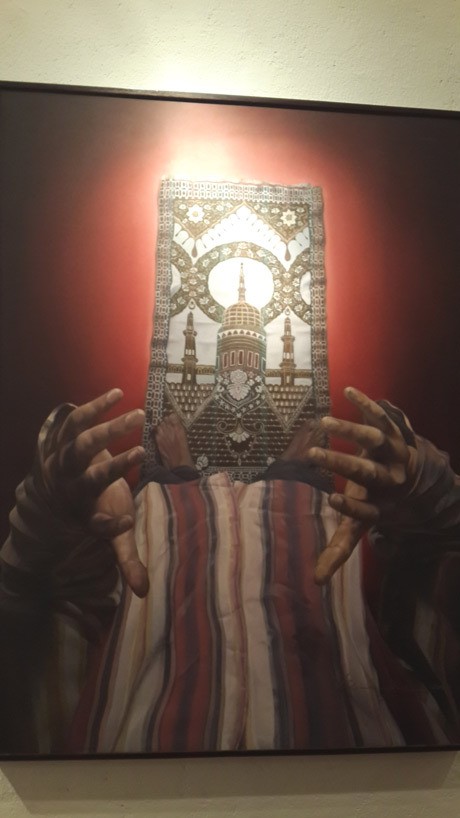 Pelukis Bandung Buat Lukisan Bisa Dilihat Dari Tiga Sisi