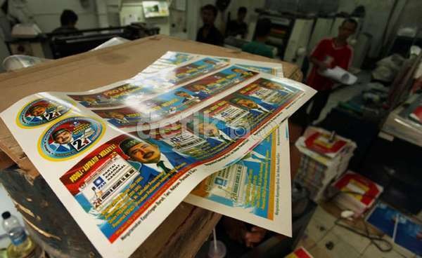 Empat Kisah Unik Perebutan Kursi DPR