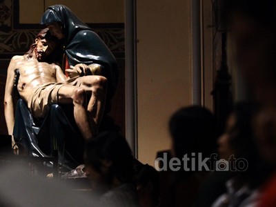 Misa Kamis Putih di Katedral