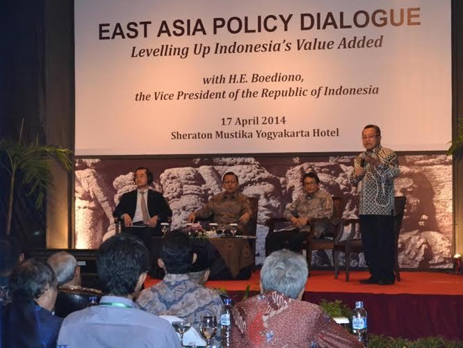 Boediono: Krisis Bisa Datang Sewaktu-waktu