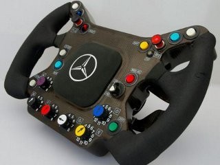 Siapa yang Mau Setir Asli Mobil F1 Kimi Raikkonen?