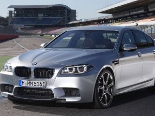 Tahun Depan, BMW M5 Ulang Tahun ke-30