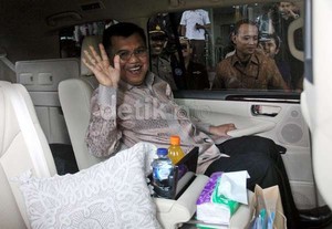 Ditanya Kepastian Jadi Cawapres Jokowi, JK: Tunggu Pengumuman 1-2 Hari Lagi